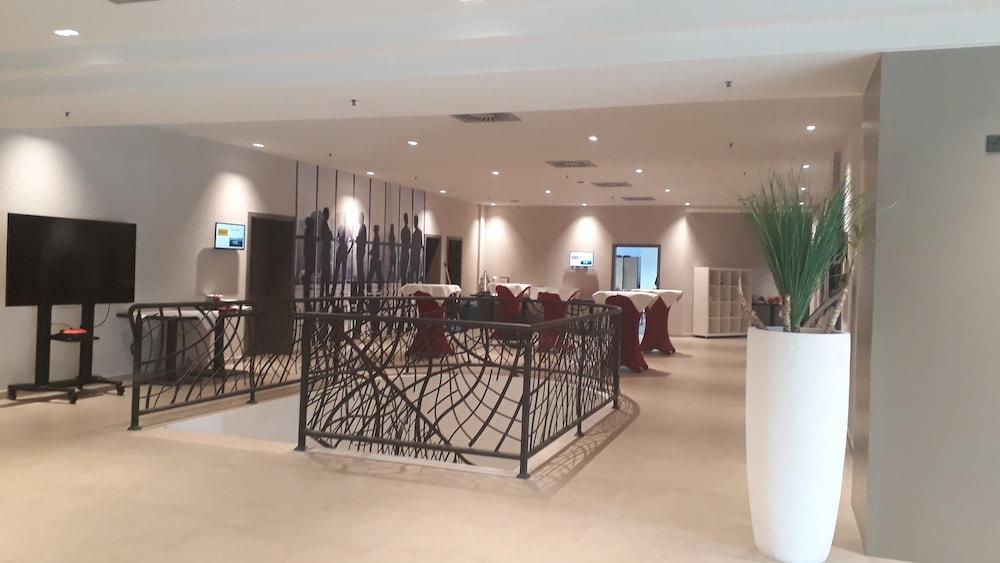 Hotel Achat Frankfurt 4*
