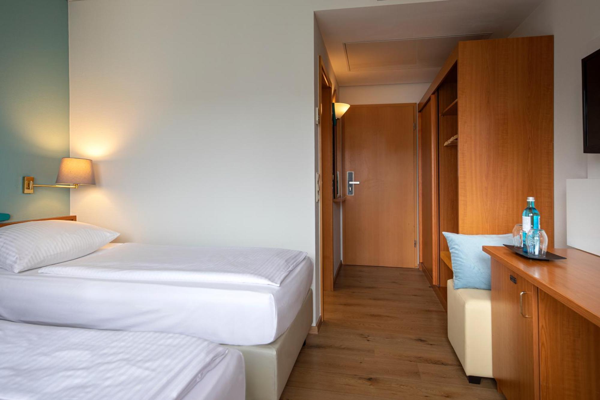 Achat Frankfurt Hotel