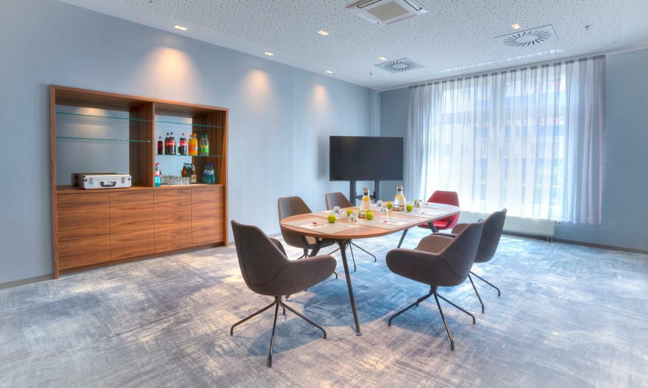 Achat Frankfurt Hotel 4*